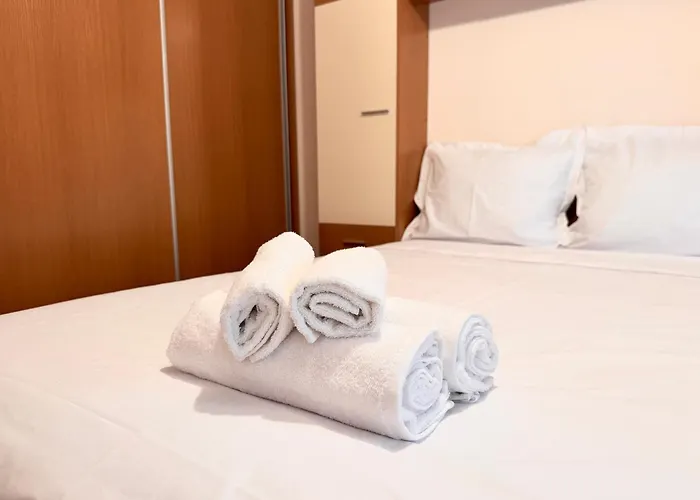 1-bedroom Near Centre فارنا